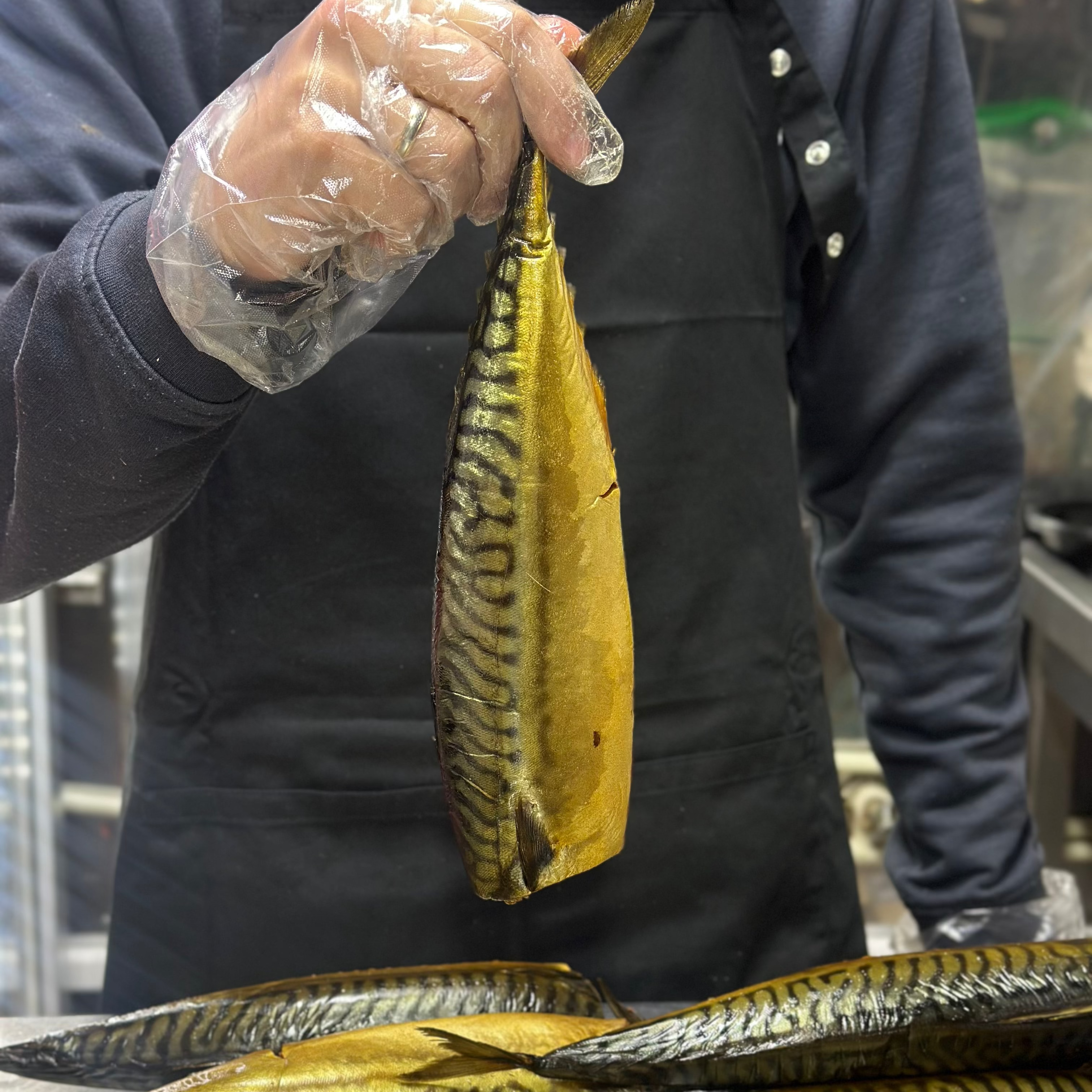 Скумбрія холодного копчення