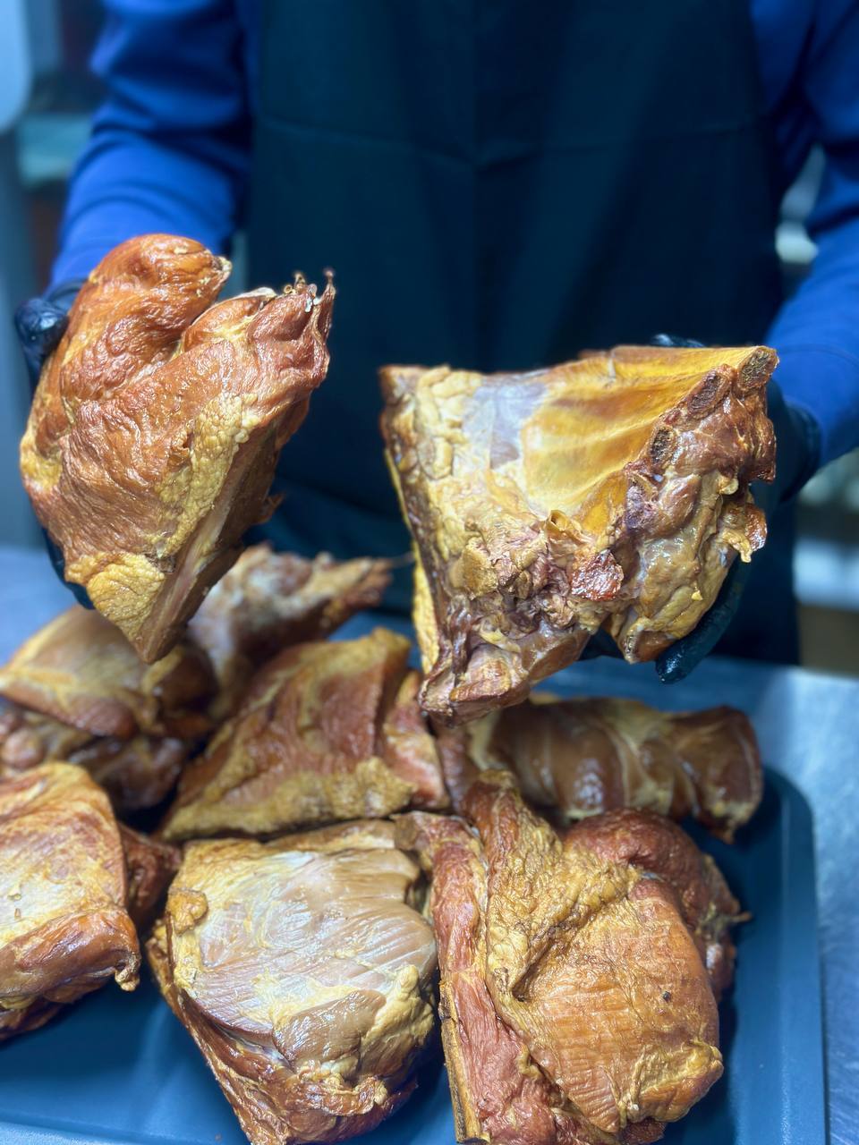 Ребра трикутні копчені